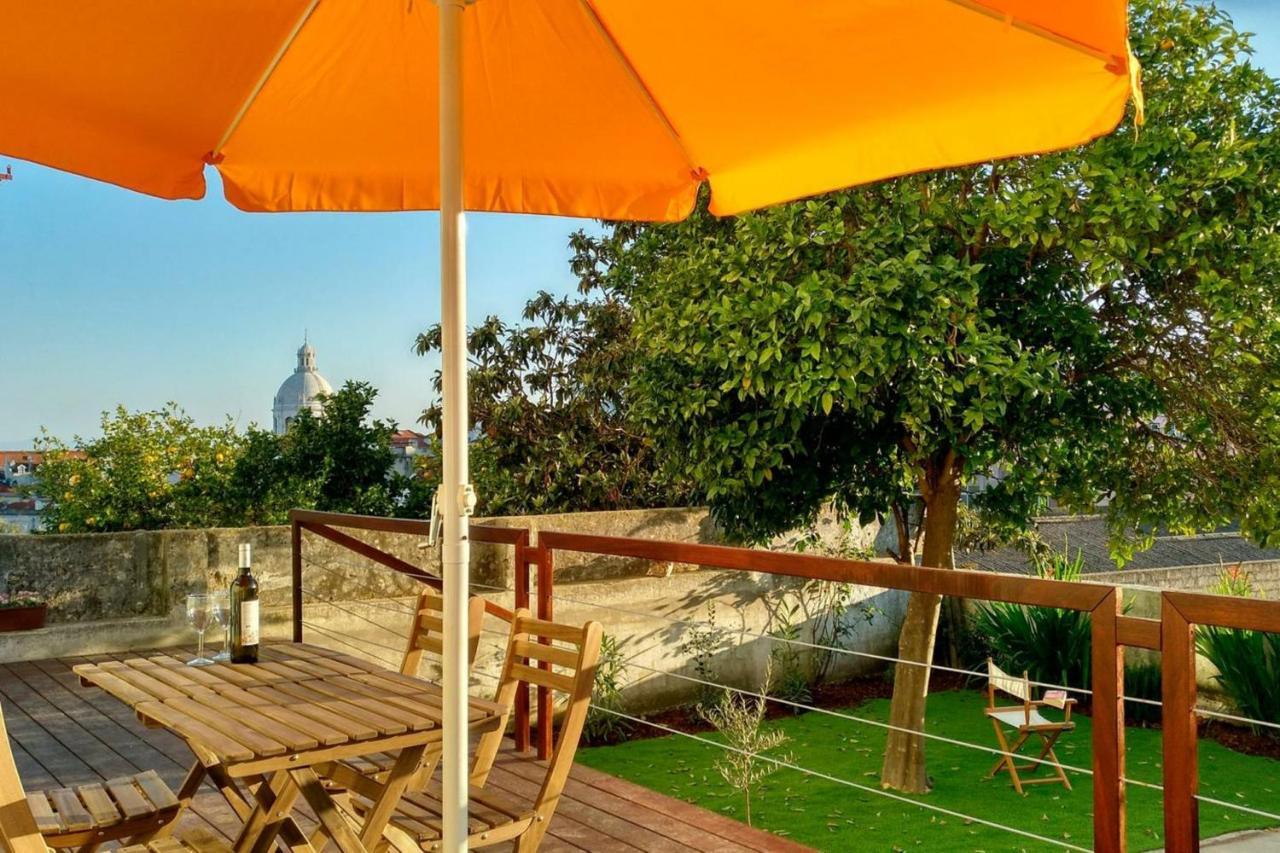 Central 2 Bedroom Apt W/Garden And Pantheon Views Lisboa Exteriör bild
